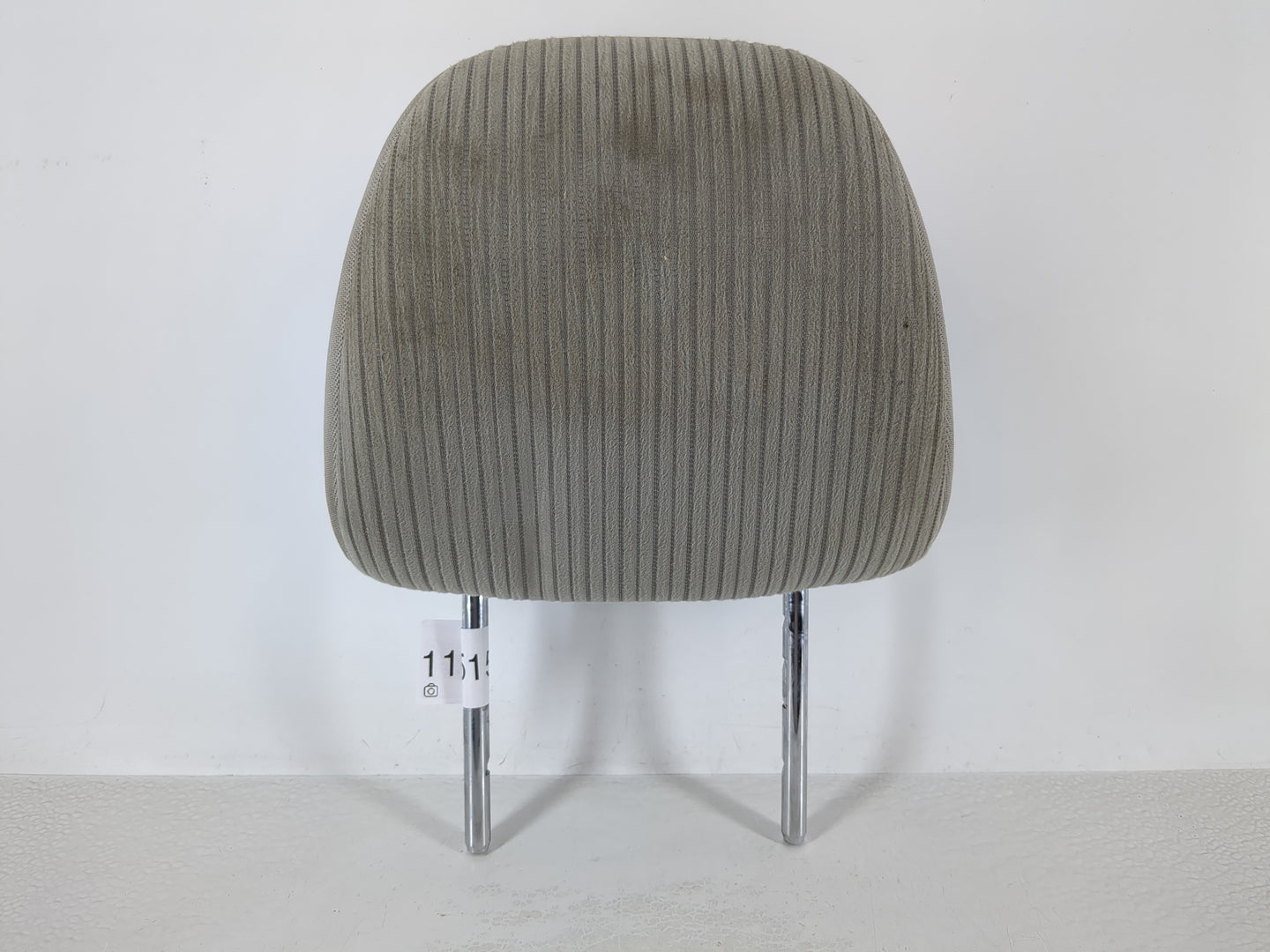 2009-2016 Toyota Venza Headrest Head Rest Front Driver Passenger Seat Fits Fits 2009 2010 2011 2012 2013 2014 2015 2016 OEM 