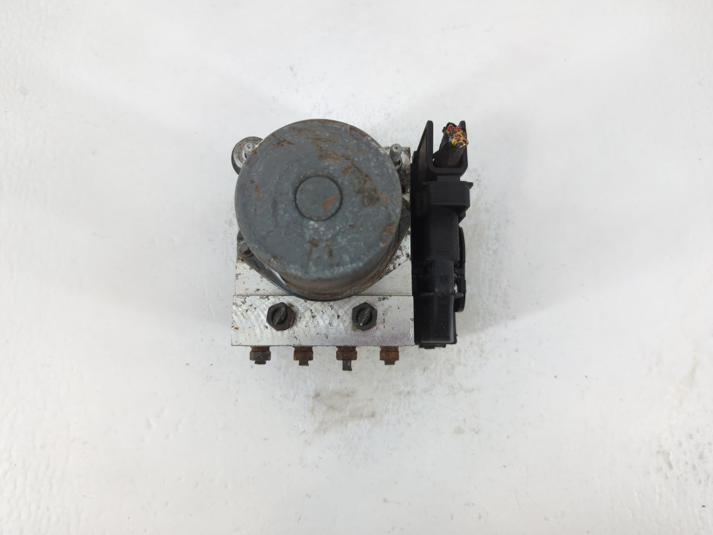 2013-2016 Toyota Venza ABS Pump Control Module Replacement P/N:44540-0T030 Fits Fits 2013 2014 2015 2016 OEM Used Auto Parts