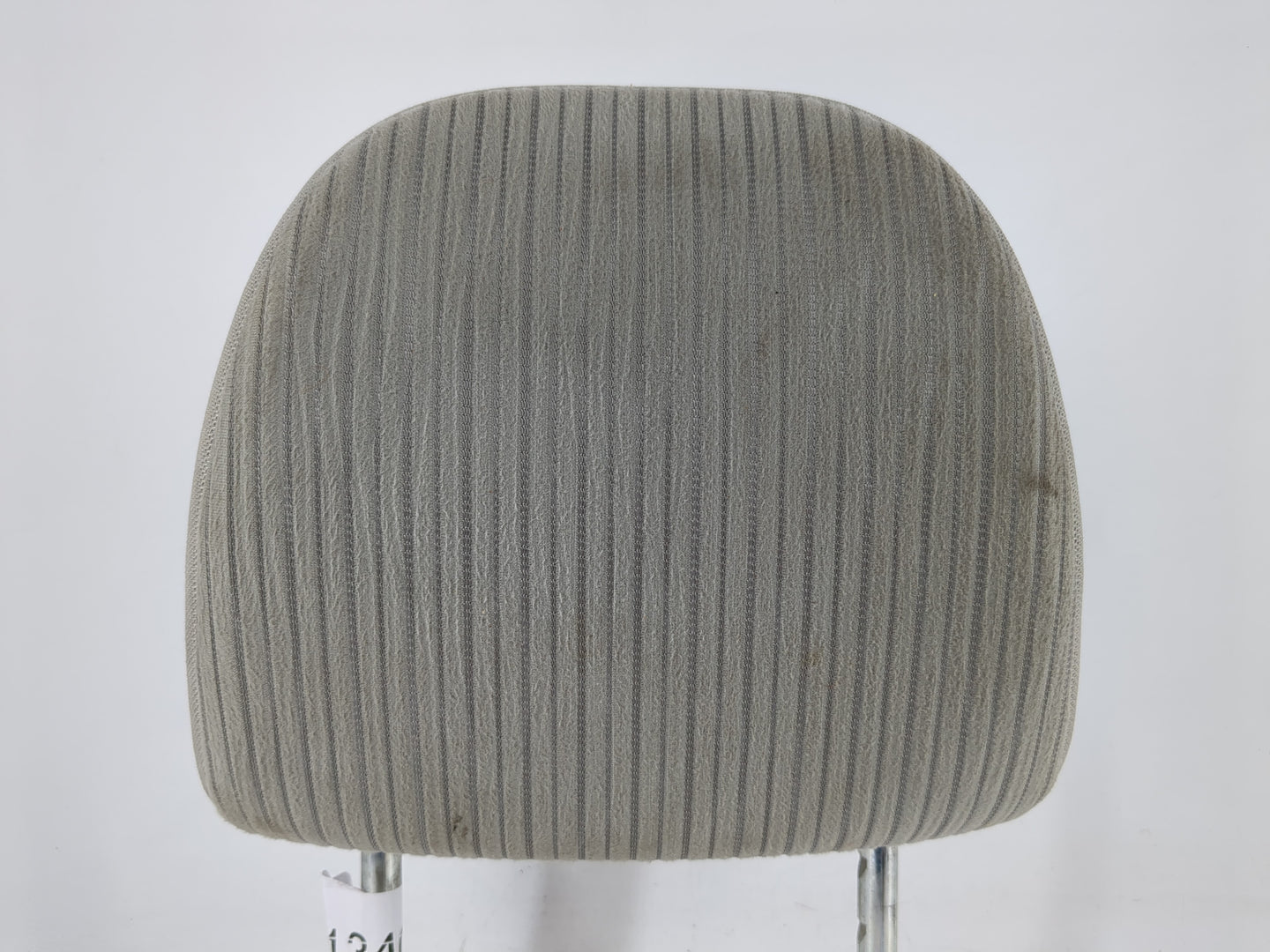 2009-2016 Toyota Venza Headrest Head Rest Rear Seat Fits Fits 2009 2010 2011 2012 2013 2014 2015 2016 OEM Used Auto Parts - 