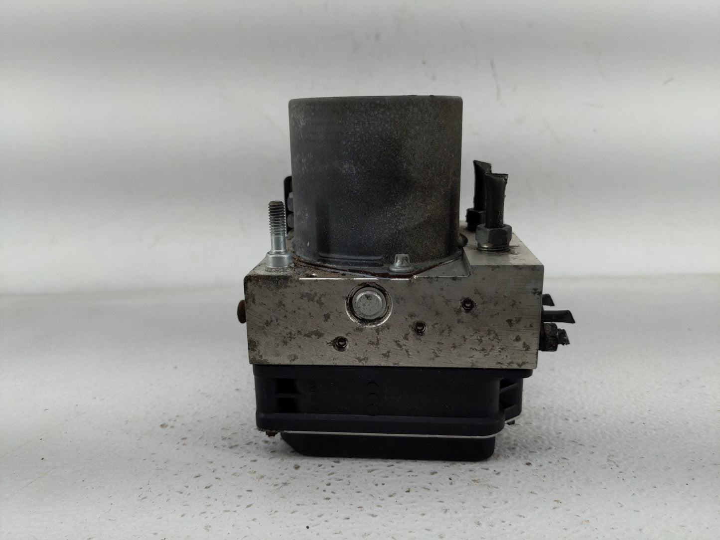 2013-2016 Toyota Venza ABS Pump Control Module Replacement P/N:44540-0T030 Fits Fits 2013 2014 2015 2016 OEM Used Auto Parts