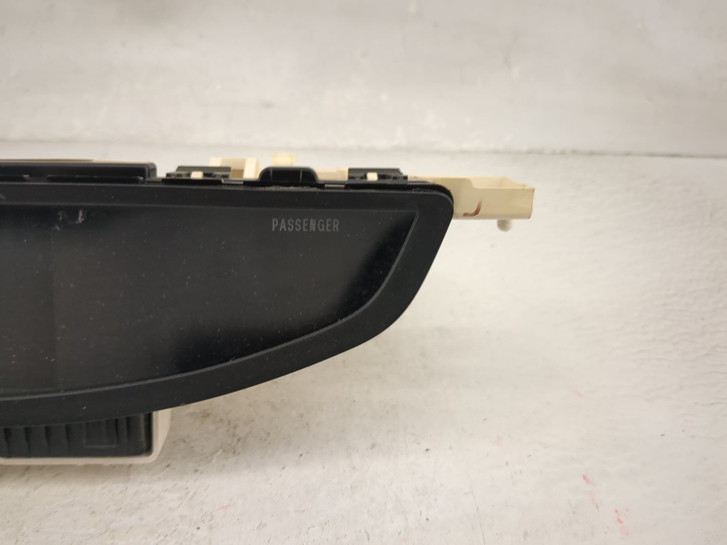 2009-2016 Toyota Venza Information Display Screen - Oemusedautoparts1.com