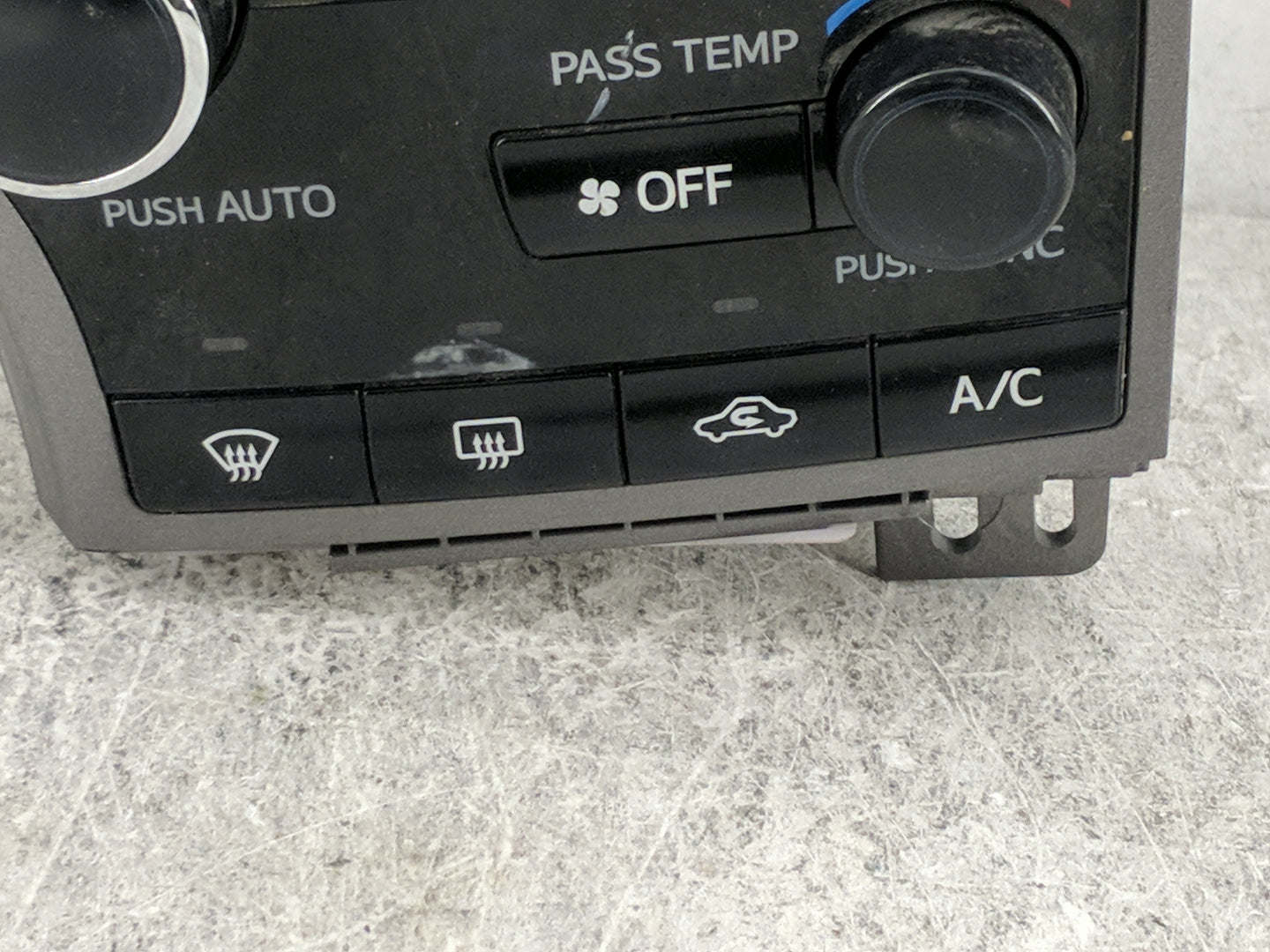 2013-2016 Toyota Venza Climate Control Module Temperature AC/Heater Replacement P/N:55900-0T040 MX146570-7930 Fits OEM Used 