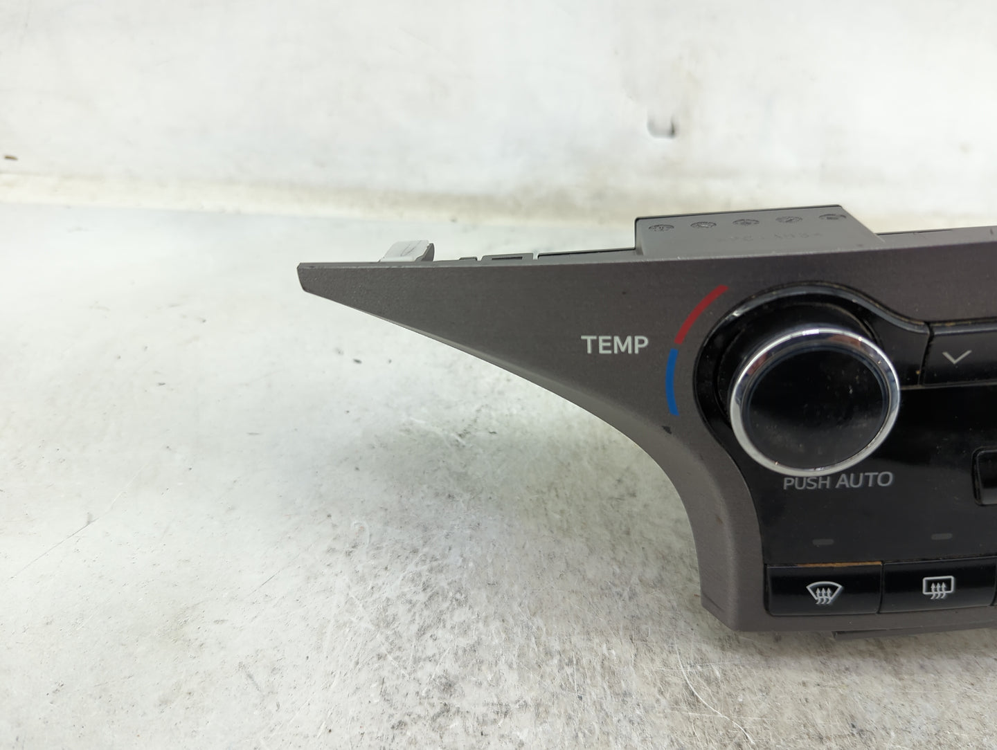 2013-2016 Toyota Venza Climate Control Module Temperature AC/Heater Replacement P/N:55900-0T040 MX146570-7930 Fits OEM Used 