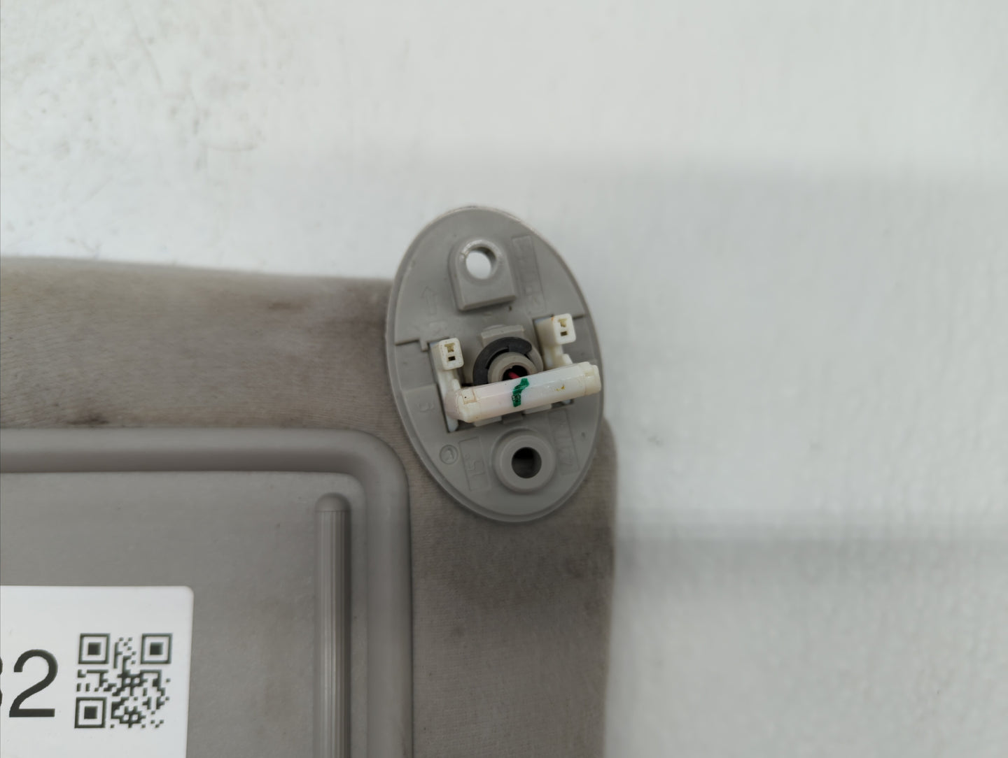 2009-2016 Toyota Venza Sun Visor Shade Replacement Passenger Right Mirror Fits Fits 2009 2010 2011 2012 2013 2014 2015 2016 