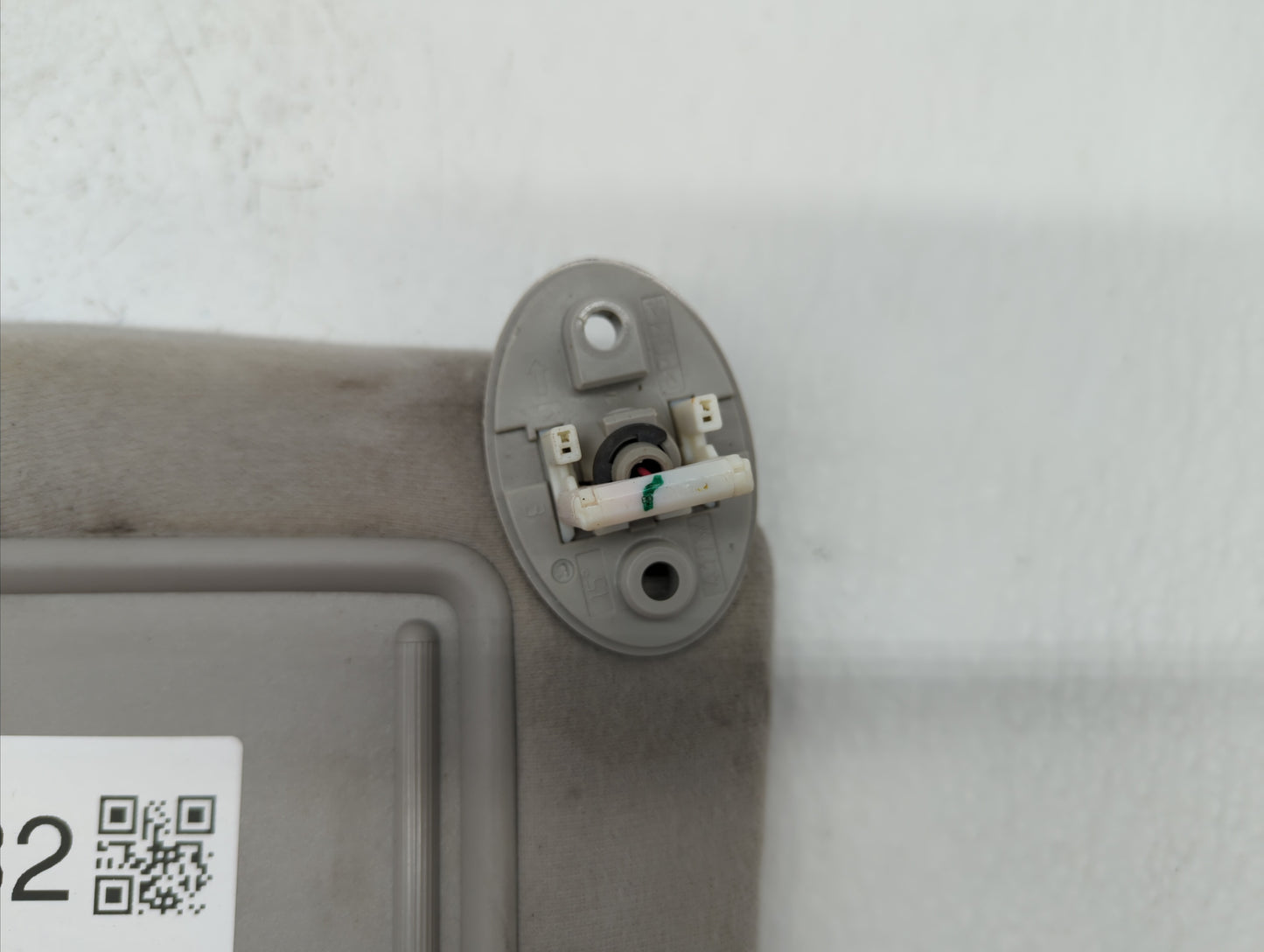 2009-2016 Toyota Venza Sun Visor Shade Replacement Passenger Right Mirror Fits Fits 2009 2010 2011 2012 2013 2014 2015 2016 