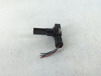 compare product 2009-2016 Toyota Venza Mass Air Flow Meter Maf Sensor 657385