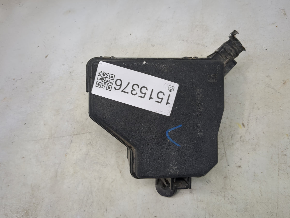 2012-2019 Toyota Yaris Fusebox Fuse Box Panel Relay Module Fits Fits 2012 2013 2014 2015 2016 2017 2018 2019 OEM Used Auto P