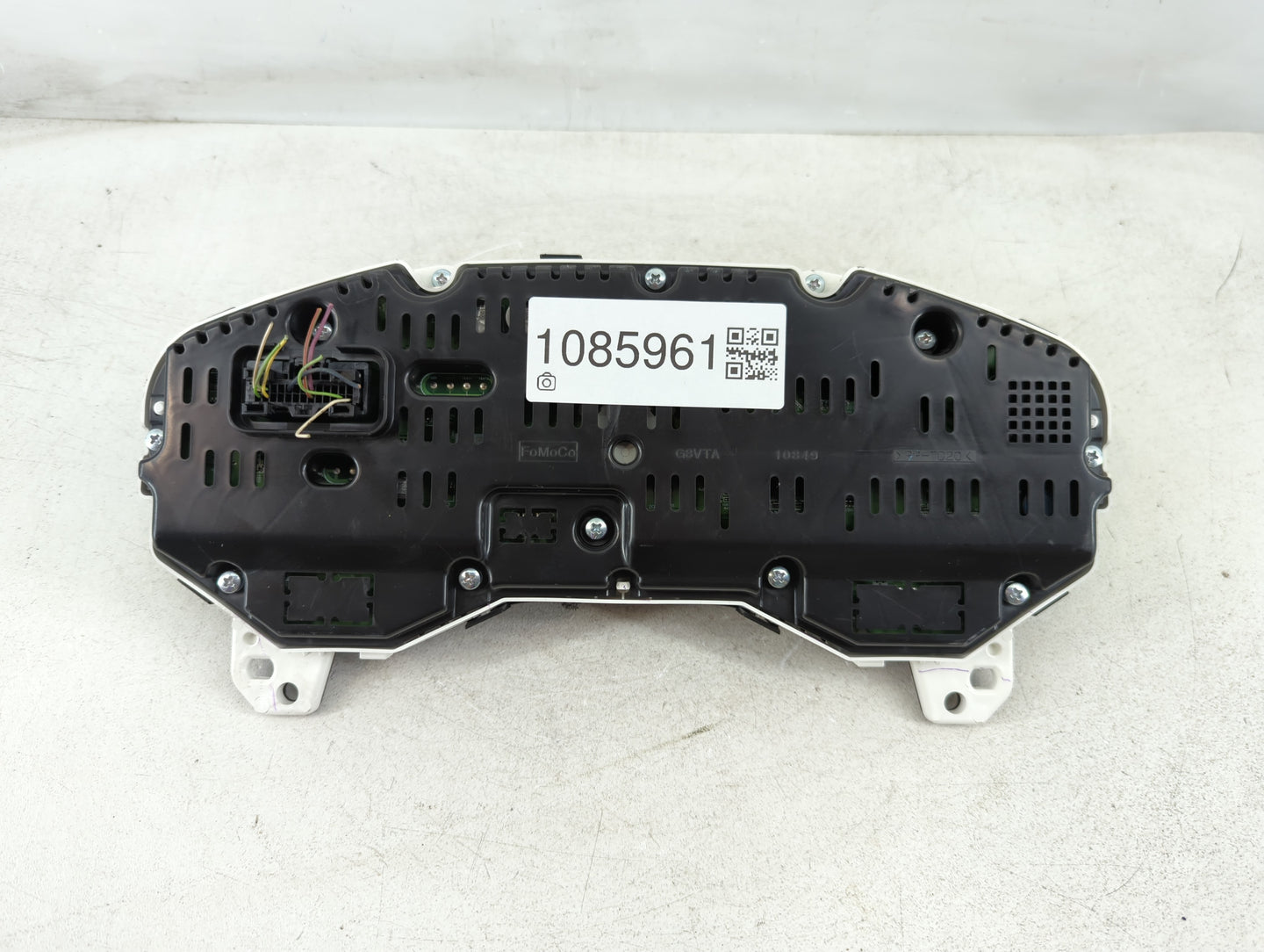 2013-2014 Volkswagen Beetle Instrument Cluster Speedometer Gauges P/N:HS7T-10849-GE 5C5920 950F Fits Fits 2013 2014 OEM Used