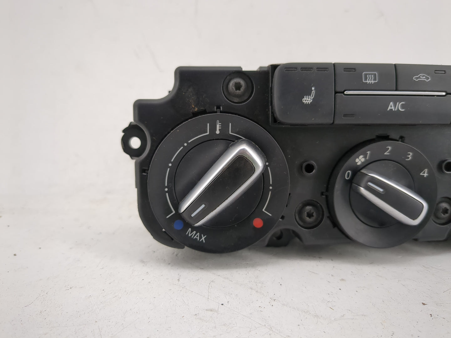 2012-2016 Volkswagen Beetle Climate Control Module Temperature AC/Heater Replacement P/N:90151-908 Fits OEM Used Auto Parts 