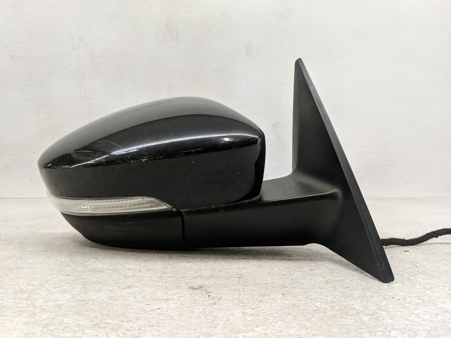 2012-2019 Volkswagen Beetle Side Mirror Replacement Passenger Right View Door Mirror Fits OEM Used Auto Parts - Oemusedautop