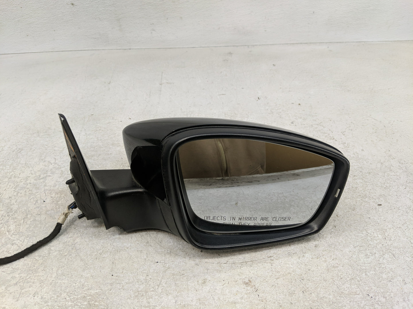2012-2019 Volkswagen Beetle Side Mirror Replacement Passenger Right View Door Mirror Fits OEM Used Auto Parts - Oemusedautop