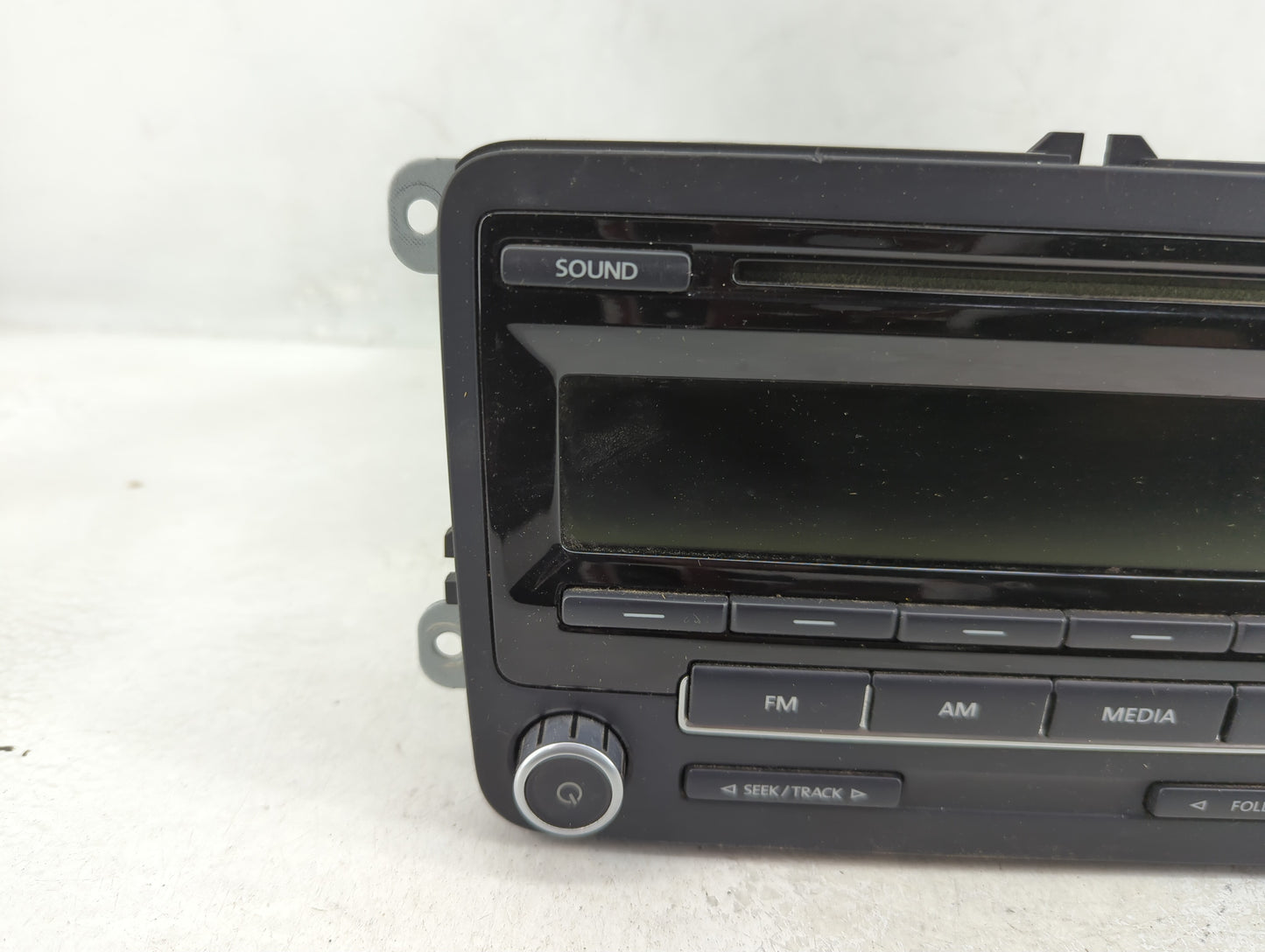 2012-2016 Volkswagen Beetle Radio AM FM Cd Player Receiver Replacement P/N:1K0 035 164 D Fits Fits 2011 2012 2013 2014 2015 