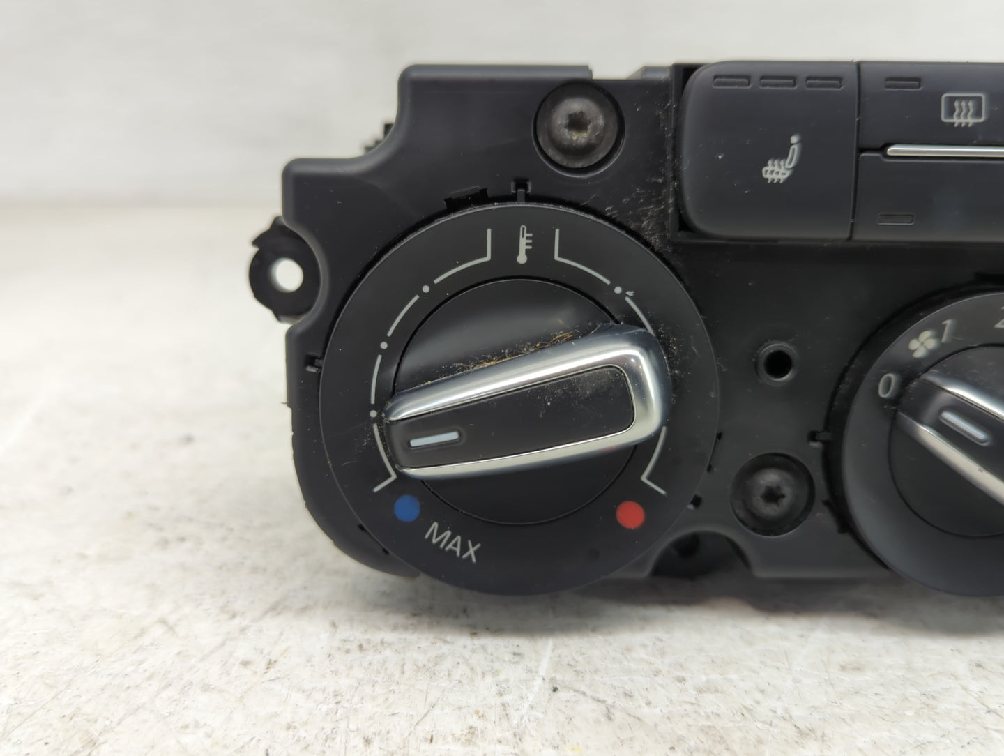 2012-2016 Volkswagen Beetle Climate Control Module Temperature AC/Heater Replacement P/N:5C1 819 045 Fits OEM Used Auto Part