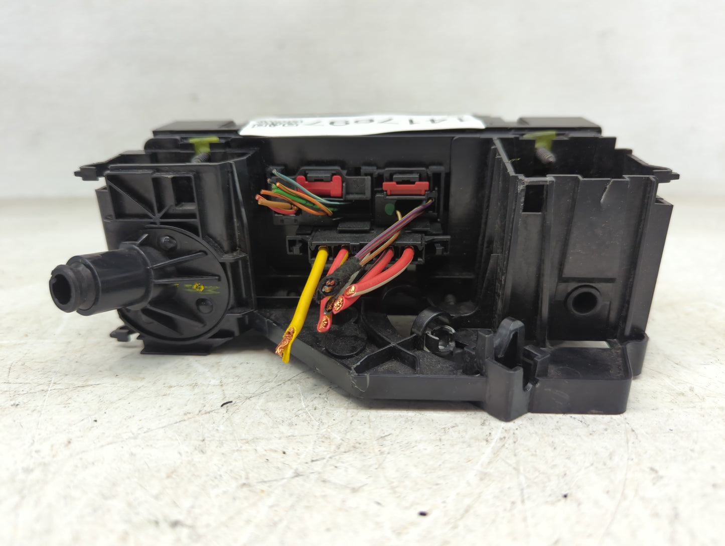 2012-2016 Volkswagen Beetle Climate Control Module Temperature AC/Heater Replacement P/N:5C1 819 045 Fits OEM Used Auto Part