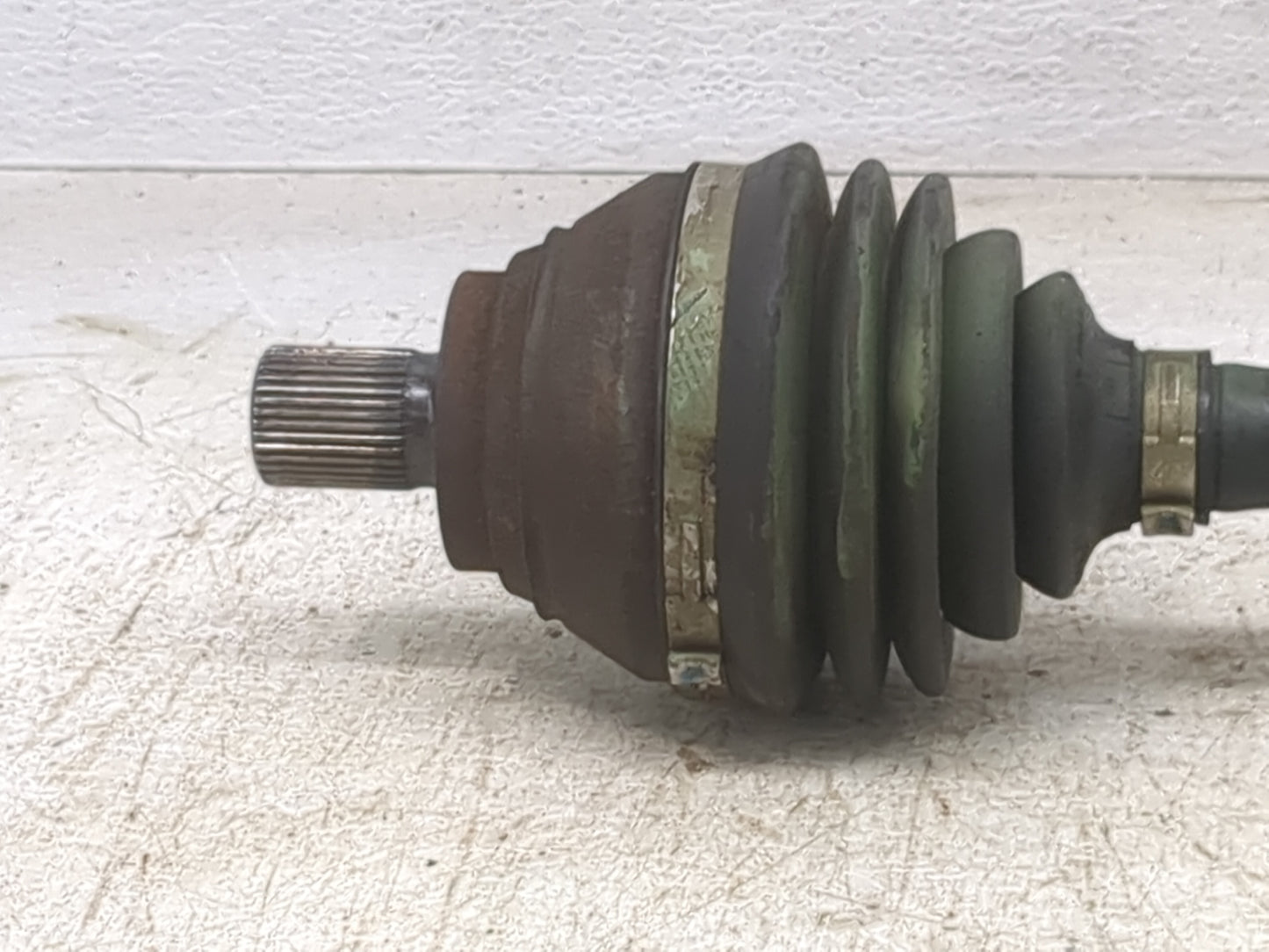 2012-2017 Volkswagen Beetle Axle Shaft Front Driver Cv C/v 1428387 - Oemusedautoparts1.com