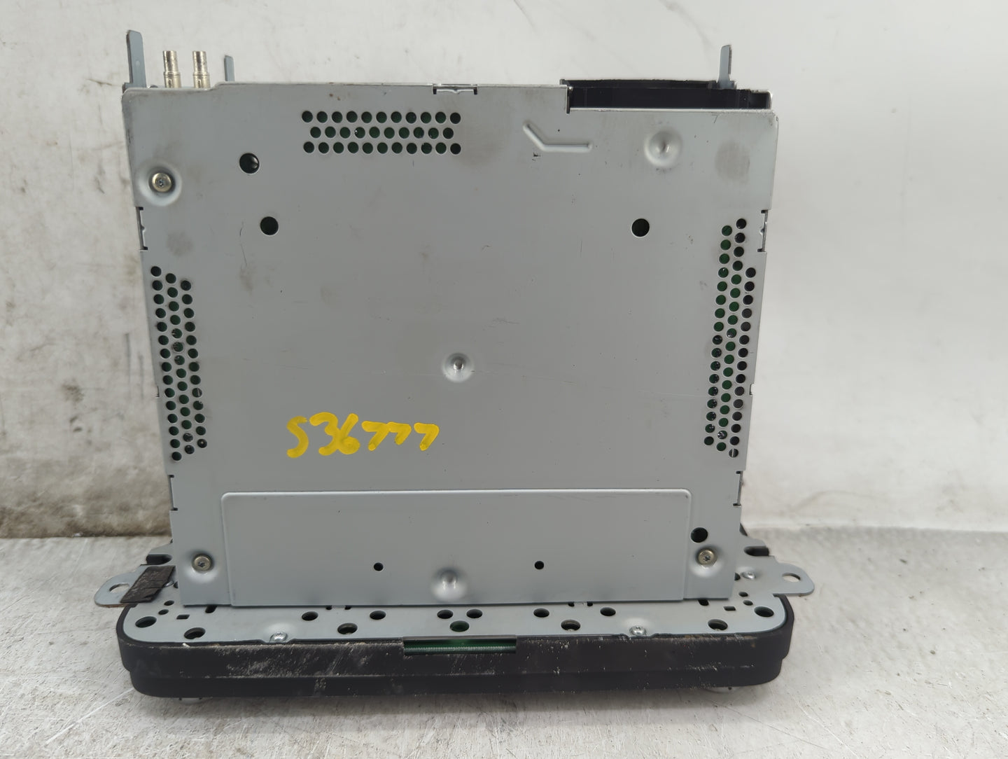 2012-2016 Volkswagen Beetle Radio AM FM Cd Player Receiver Replacement P/N:1K0 035 164 D 1K0035164D Fits OEM Used Auto Parts