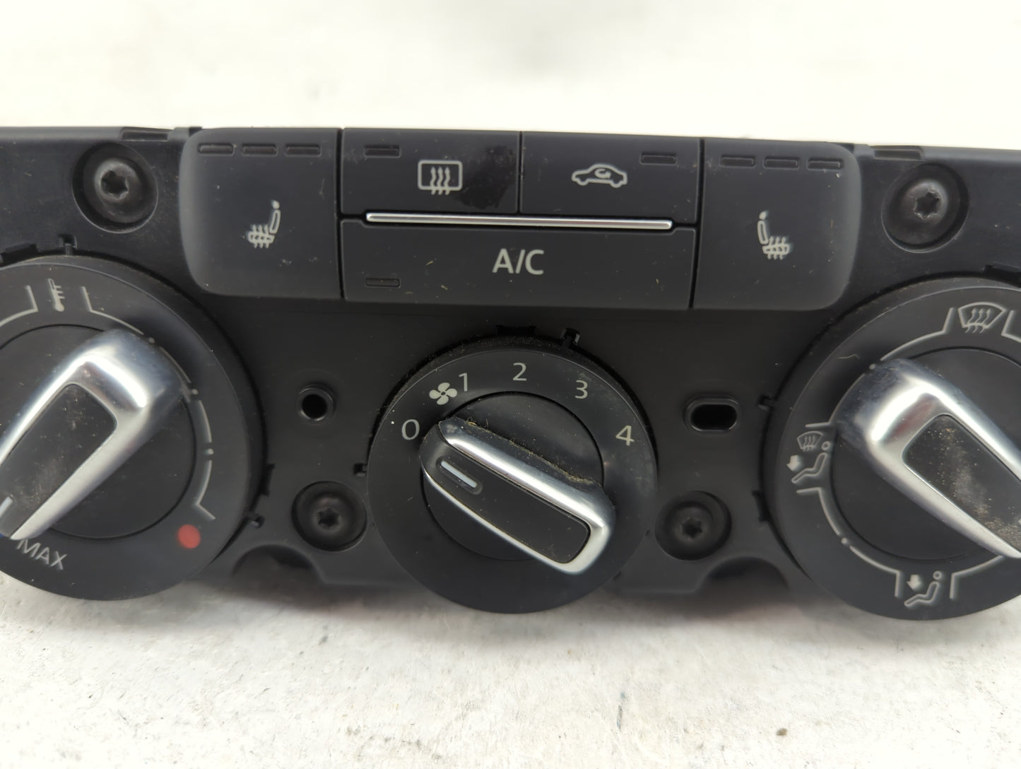 2012-2016 Volkswagen Beetle Climate Control Module Temperature AC/Heater Replacement P/N:90151-908/0000 Fits OEM Used Auto P