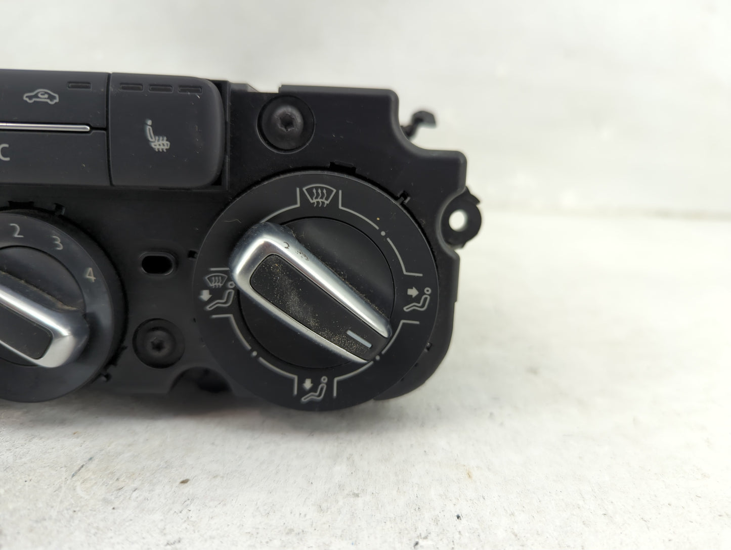 2012-2016 Volkswagen Beetle Climate Control Module Temperature AC/Heater Replacement P/N:90151-908/0000 Fits OEM Used Auto P