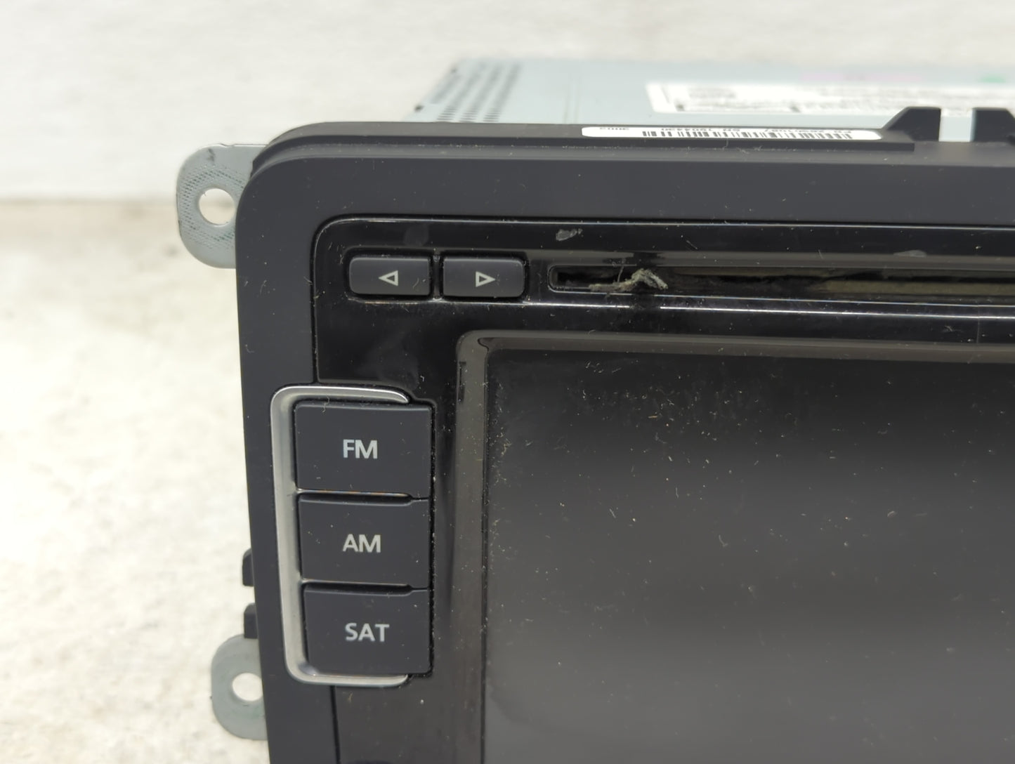 2012-2015 Volkswagen Beetle Radio AM FM Cd Player Receiver Replacement P/N:1K0035180AF 28372938 Fits OEM Used Auto Parts - O