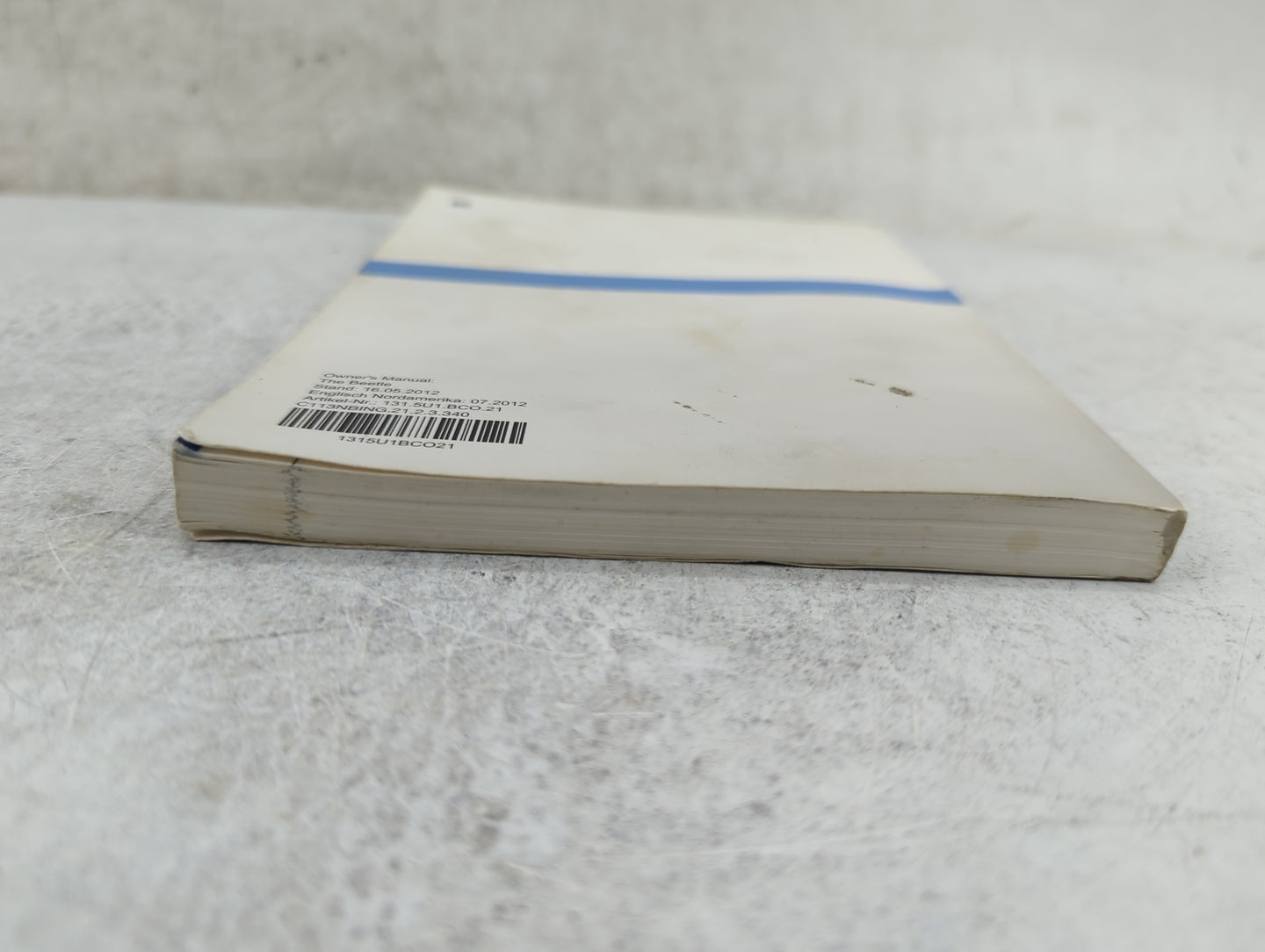 2013 Volkswagen Beetle Owners Manual Book Guide P/N:1315U1BCO21 131.5U1.BCO.21, C113NBING.21.2.3.340 OEM Used Auto Parts - O