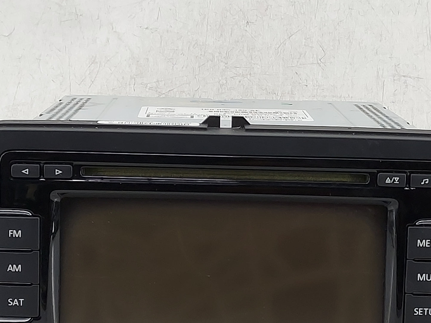2012-2015 Volkswagen Beetle Radio AM FM Cd Player Receiver Replacement P/N:1K0035180AF 28360223 Fits OEM Used Auto Parts - O