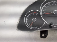 2013-2014 Volkswagen Beetle Instrument Cluster Speedometer Gauges P/N:5C5920970F Miles: Fits Fits 2013 2014 OEM Used Auto Pa