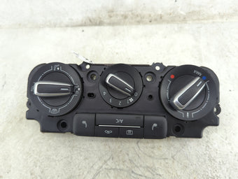 compare product 2012-2016 Volkswagen Beetle Climate Control Module Temperature AC/Heater Replacement P/N:5C0820047BC 90151-908/0000 Fits OEM Used Auto Parts