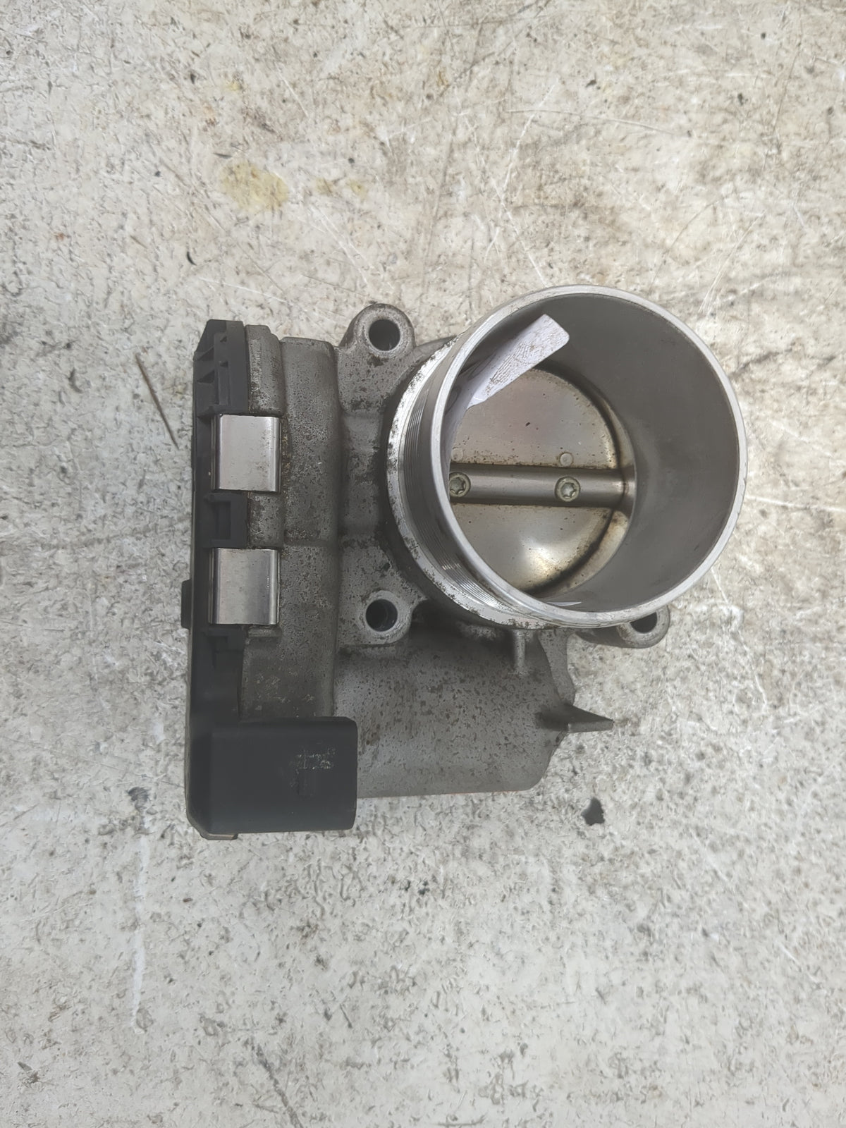 2013-2015 Volkswagen Beetle Throttle Body P/N:06K.133.062.C 06K133062C Fits Fits 2013 2014 2015 OEM Used Auto Parts - Oemuse
