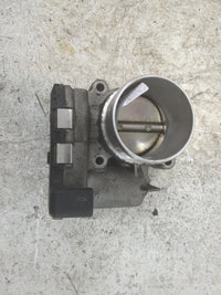 2013-2015 Volkswagen Beetle Throttle Body P/N:06K.133.062.C 06K133062C Fits Fits 2013 2014 2015 OEM Used Auto Parts - Oemuse