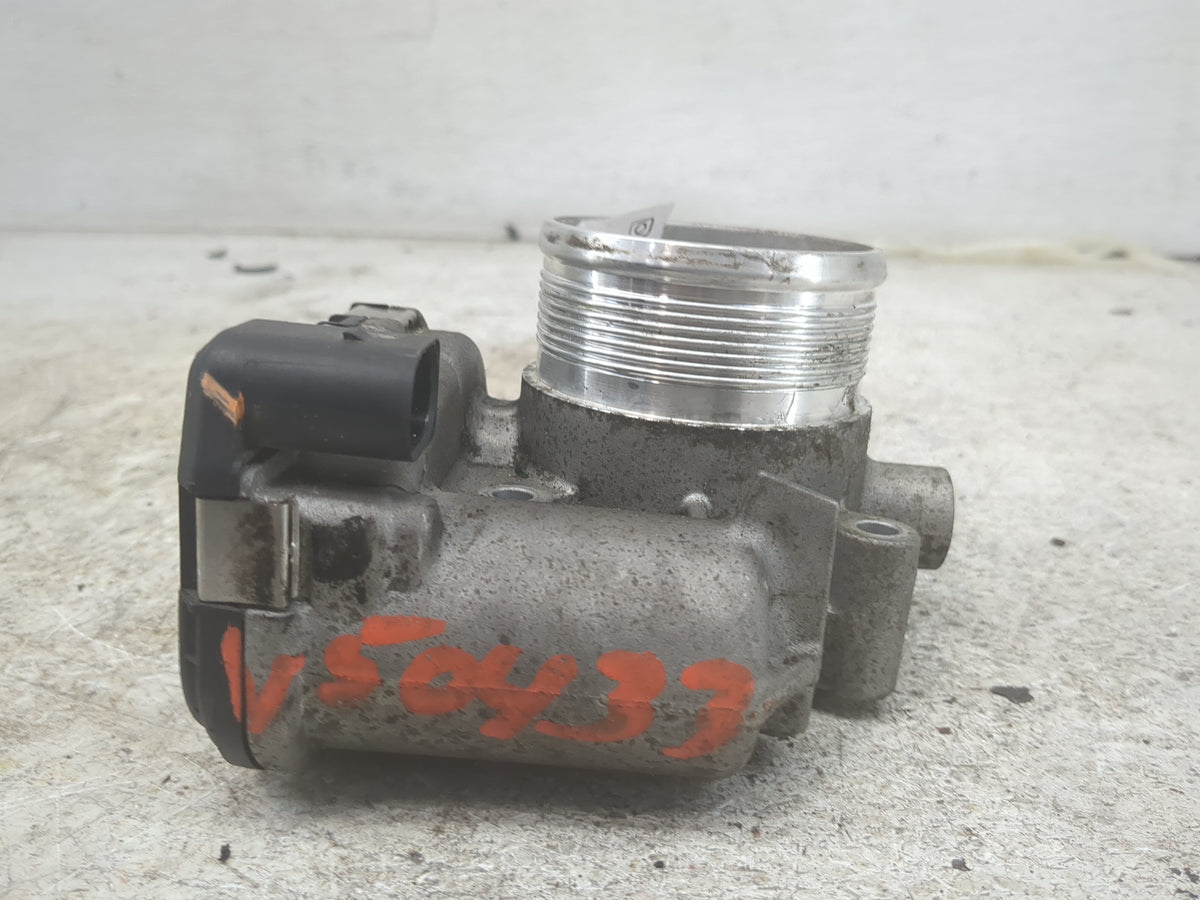 2013-2015 Volkswagen Beetle Throttle Body P/N:06K.133.062.C 06K133062C Fits Fits 2013 2014 2015 OEM Used Auto Parts - Oemuse