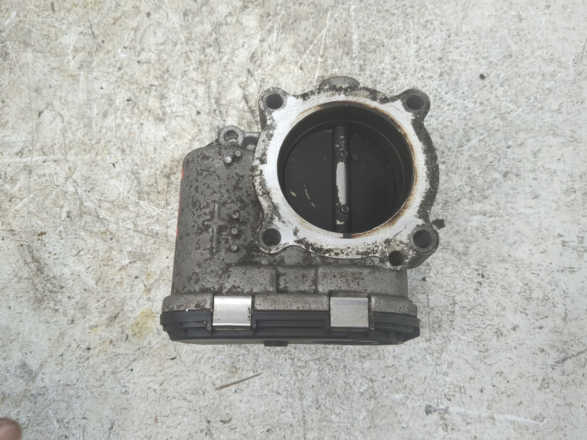 2013-2015 Volkswagen Beetle Throttle Body P/N:06K.133.062.C 06K133062C Fits Fits 2013 2014 2015 OEM Used Auto Parts - Oemuse