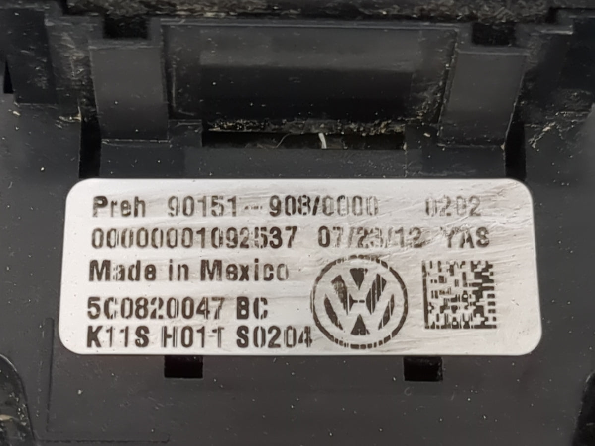 2012-2016 Volkswagen Beetle Climate Control Module Temperature AC/Heater Replacement P/N:5C0820047BC 90151-908/0000 Fits OEM