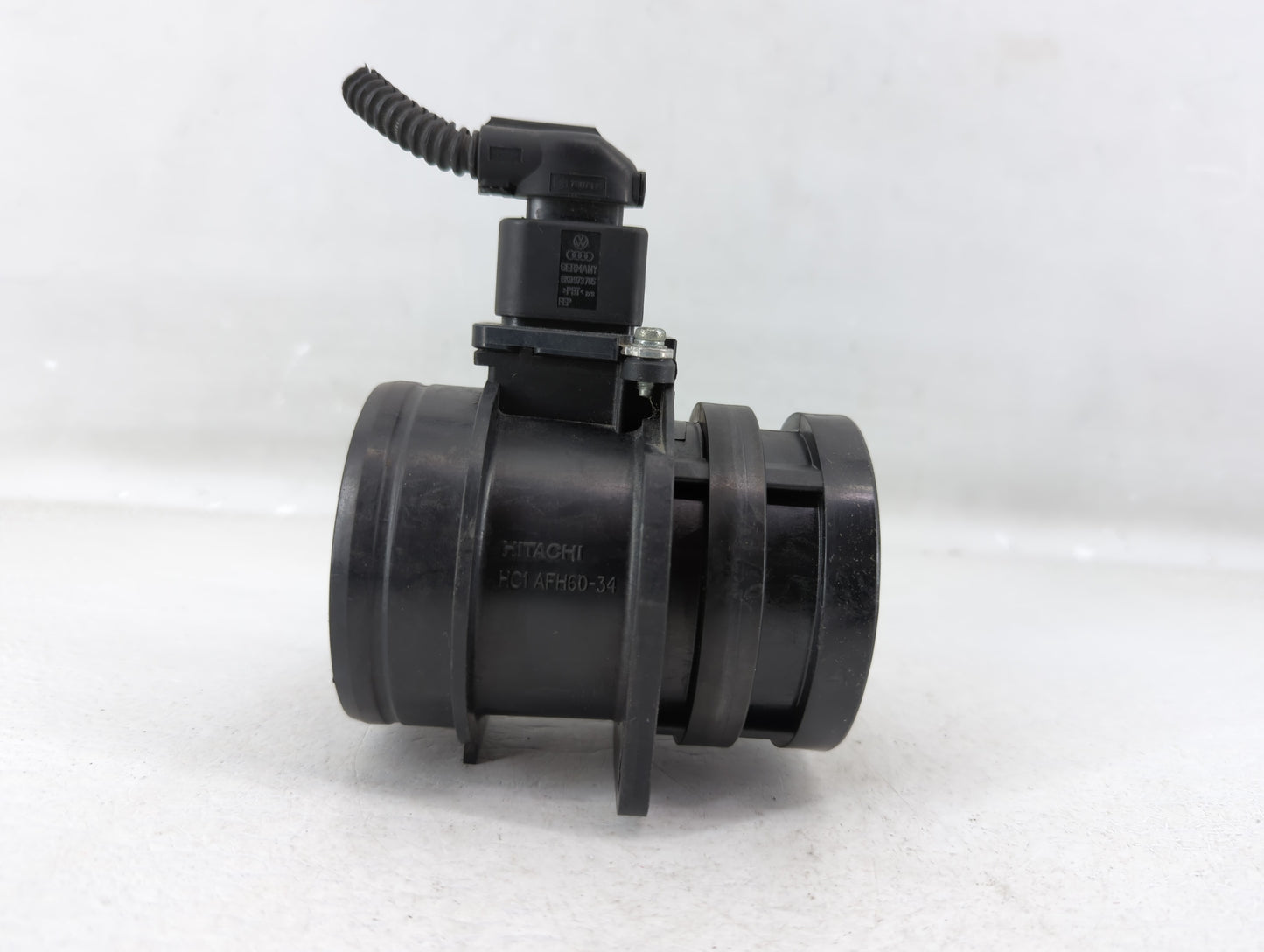 2012-2014 Volkswagen Beetle Mass Air Flow Meter Maf - Oemusedautoparts1.com
