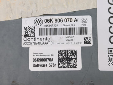 2013-2015 Volkswagen Beetle PCM Engine Control Computer ECU ECM PCU OEM P/N:06K 906 070 A Fits Fits 2013 2014 2015 OEM Used Auto Parts
