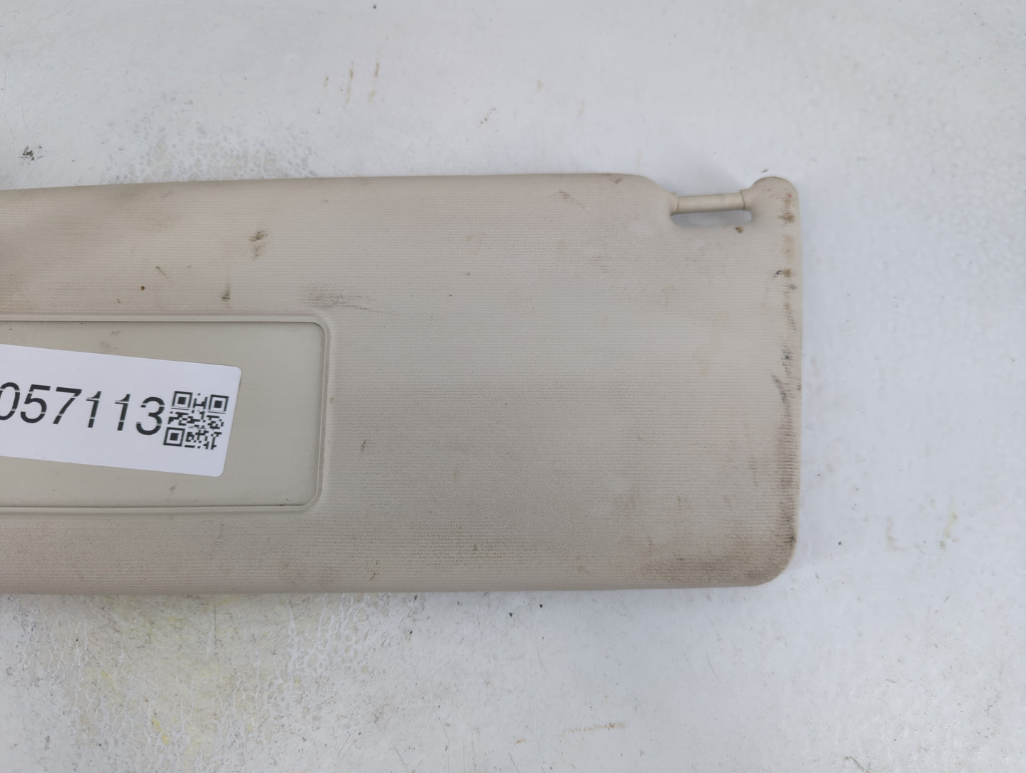 2009-2017 Volkswagen Cc Sun Visor Shade Replacement Driver Left Mirror Fits OEM Used Auto Parts - Oemusedautoparts1.com