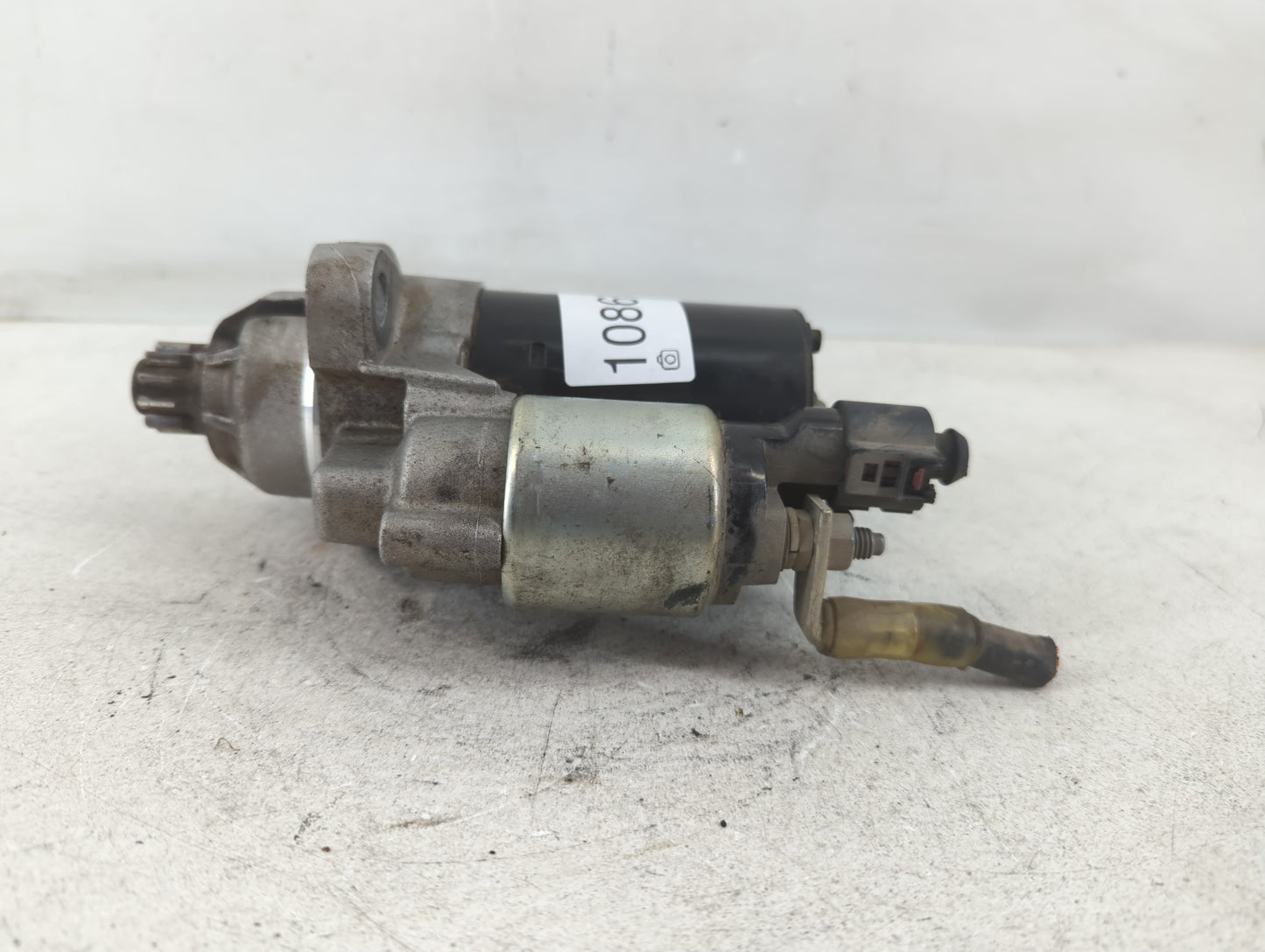 2013 Volkswagen Cc Alternator Replacement Generator Charging Assembly Engine OEM P/N:0 001 121 402 13520809 Fits OEM Used Au