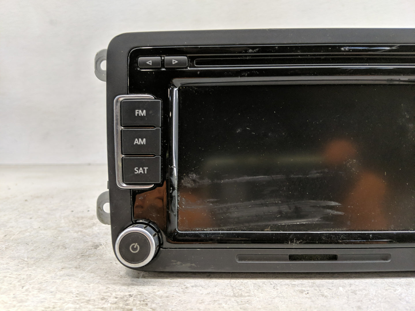 2009-2013 Volkswagen Cc Radio AM FM Cd Player Receiver Replacement P/N:1K0 035 180 AE Fits OEM Used Auto Parts - Oemusedauto
