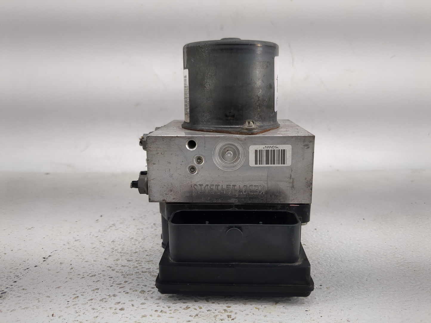 2011-2017 Volkswagen Cc ABS Pump Control Module Replacement P/N:17618980-B 54085620Z Fits Fits 2011 2012 2013 2014 2015 2016