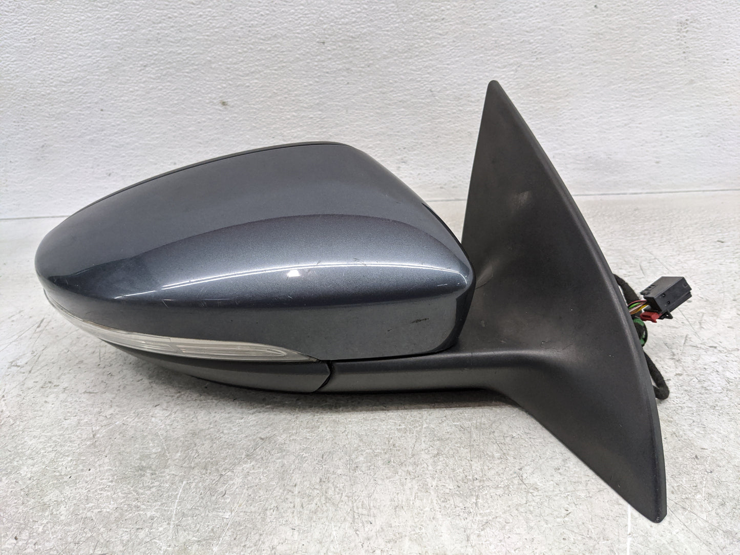 2013-2017 Volkswagen Cc Passenger Side View Mirror - Right Door Mirror OEM Used - Oemusedautoparts1.com