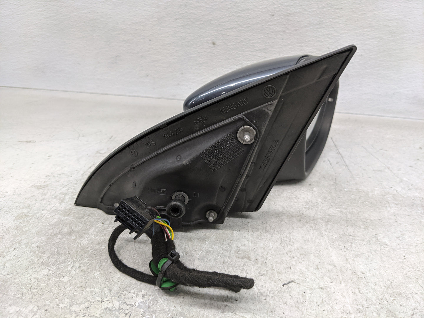 2013-2017 Volkswagen Cc Passenger Side View Mirror - Right Door Mirror OEM Used - Oemusedautoparts1.com