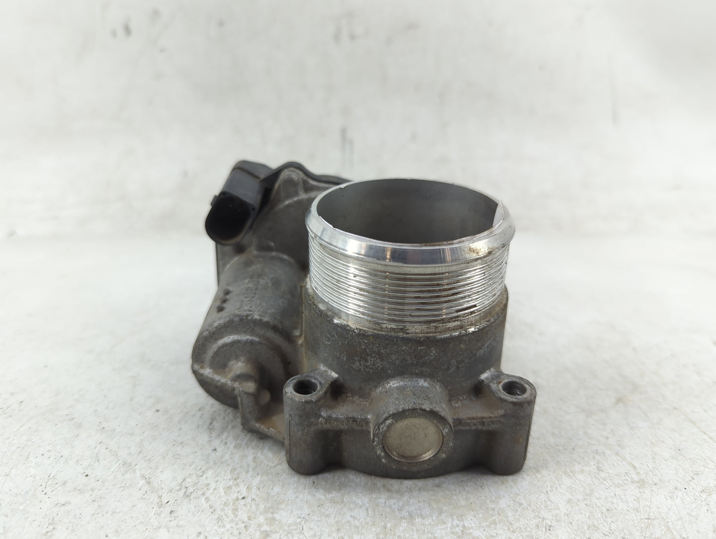 2009-2017 Volkswagen Cc Throttle Body P/N:06F 133 062 Q Fits OEM Used Auto Parts - Oemusedautoparts1.com