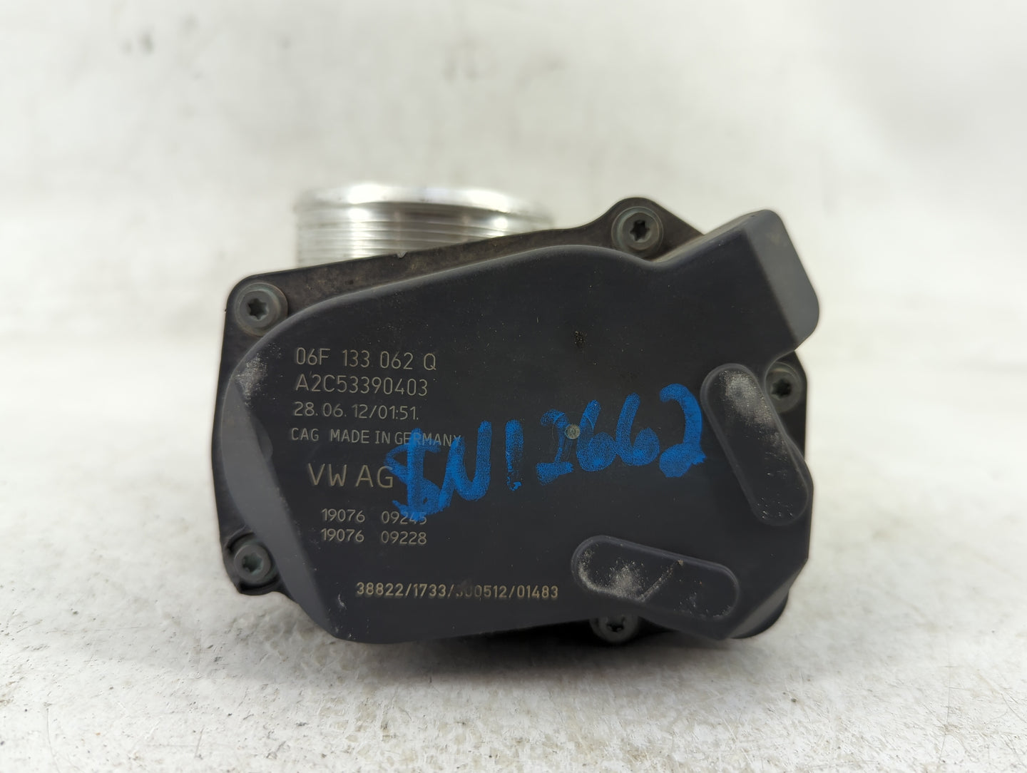 2009-2017 Volkswagen Cc Throttle Body P/N:06F 133 062 Q Fits OEM Used Auto Parts - Oemusedautoparts1.com