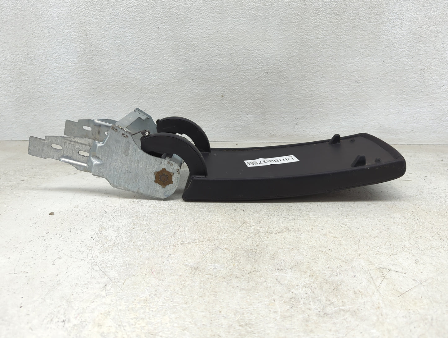 2013 Volkswagen Cc Center Console Armrest Cover Lid Fits OEM Used Auto Parts - Oemusedautoparts1.com