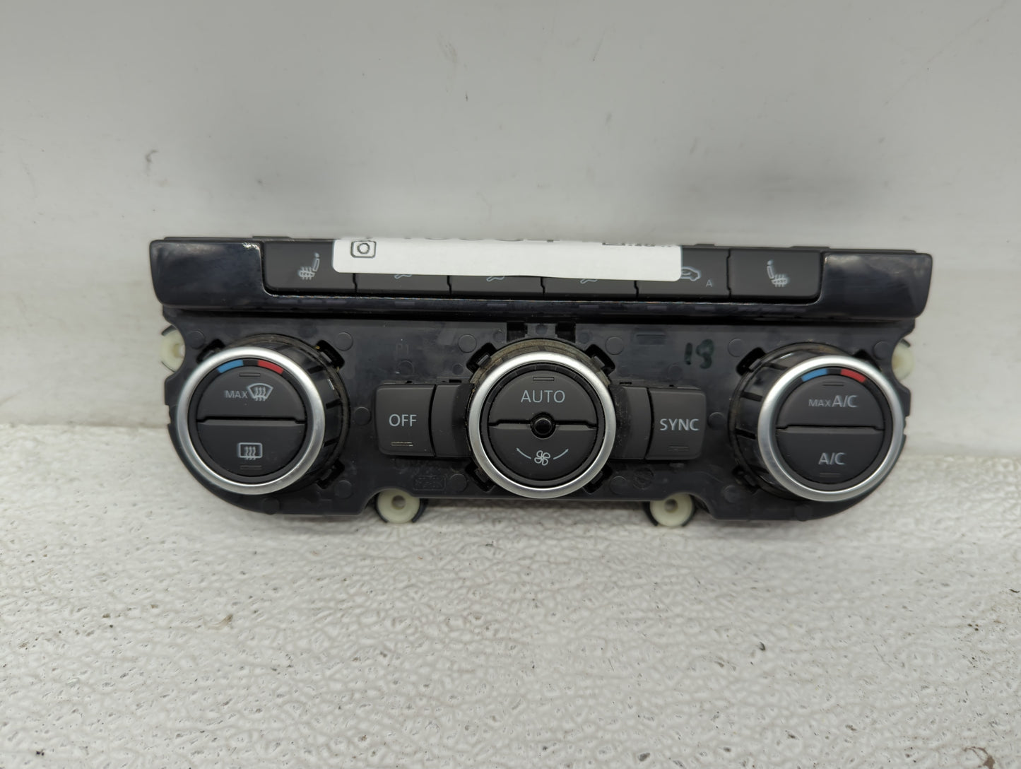 2013-2014 Volkswagen Cc Climate Control Module Temperature AC/Heater Replacement P/N:3AA907044AN Fits Fits 2013 2014 OEM Use