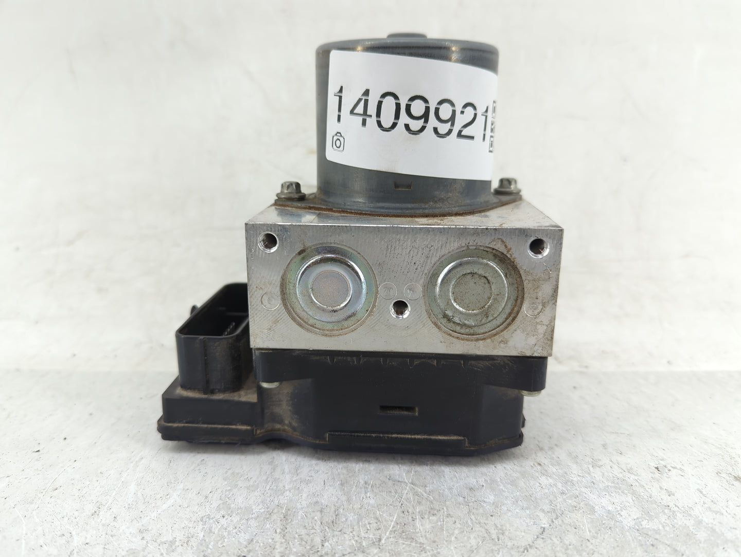 2011-2017 Volkswagen Cc ABS Pump Control Module Replacement P/N:14176990211 3AA 614 109 AP Fits OEM Used Auto Parts - Oemuse