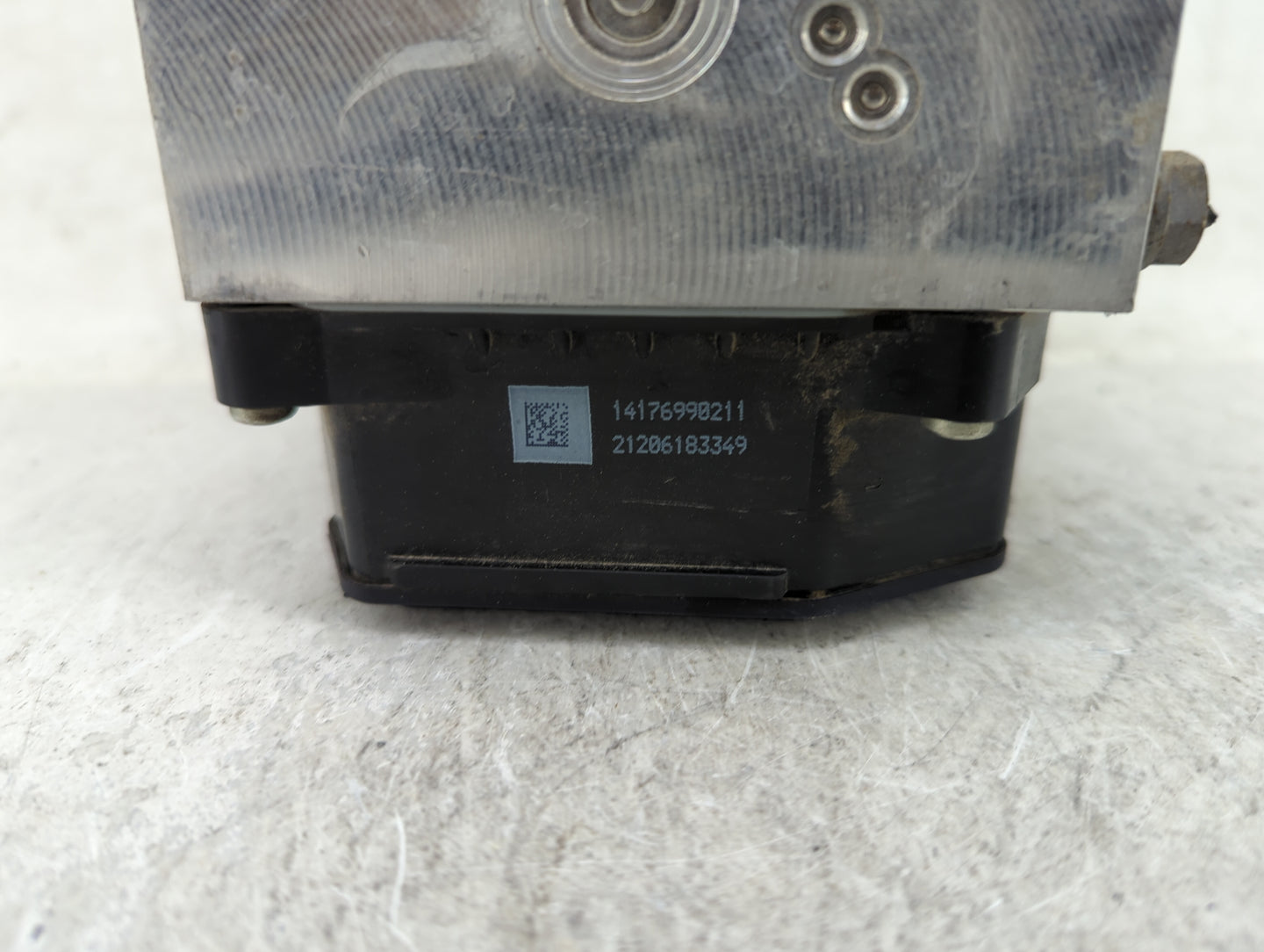 2011-2017 Volkswagen Cc ABS Pump Control Module Replacement P/N:14176990211 3AA 614 109 AP Fits OEM Used Auto Parts - Oemuse