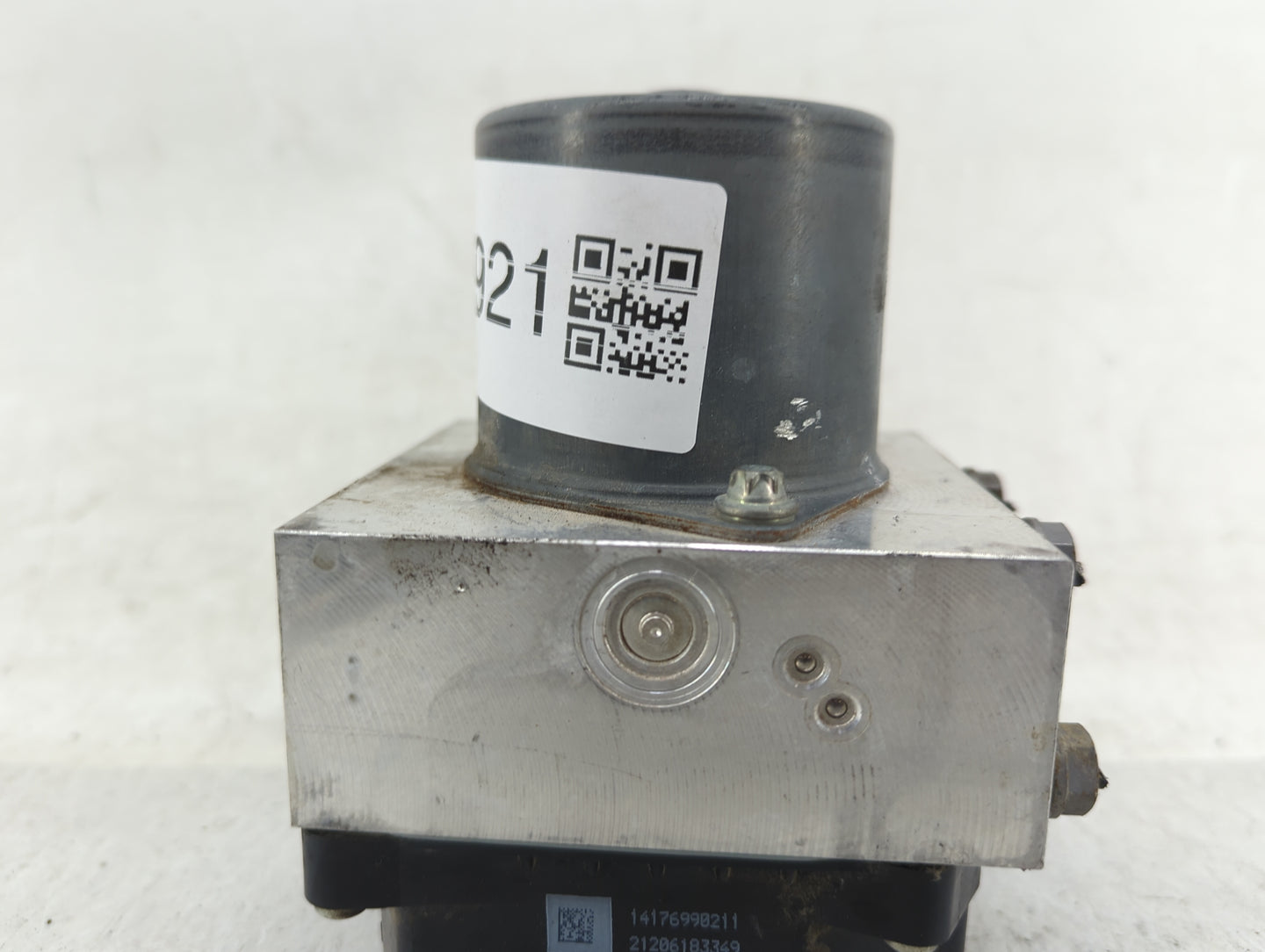 2011-2017 Volkswagen Cc ABS Pump Control Module Replacement P/N:14176990211 3AA 614 109 AP Fits OEM Used Auto Parts - Oemuse