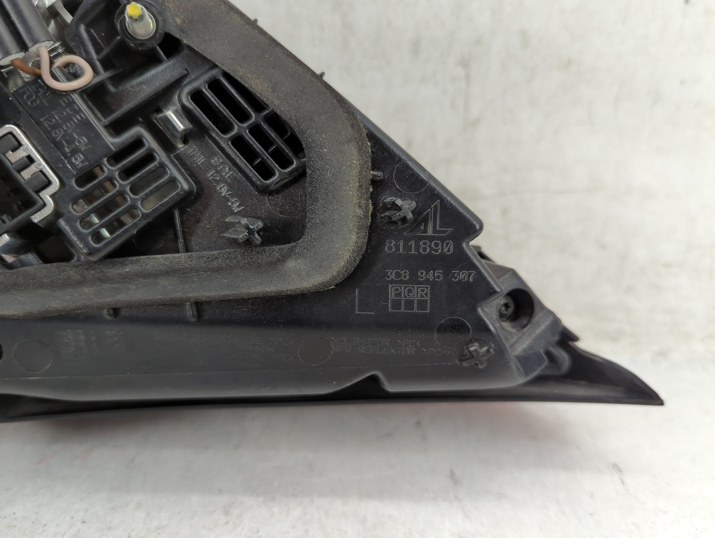 2013-2017 Volkswagen Cc Tail Light Assembly Driver Left OEM P/N:3C8 945 307 Fits Fits 2013 2014 2015 2016 2017 OEM Used Auto