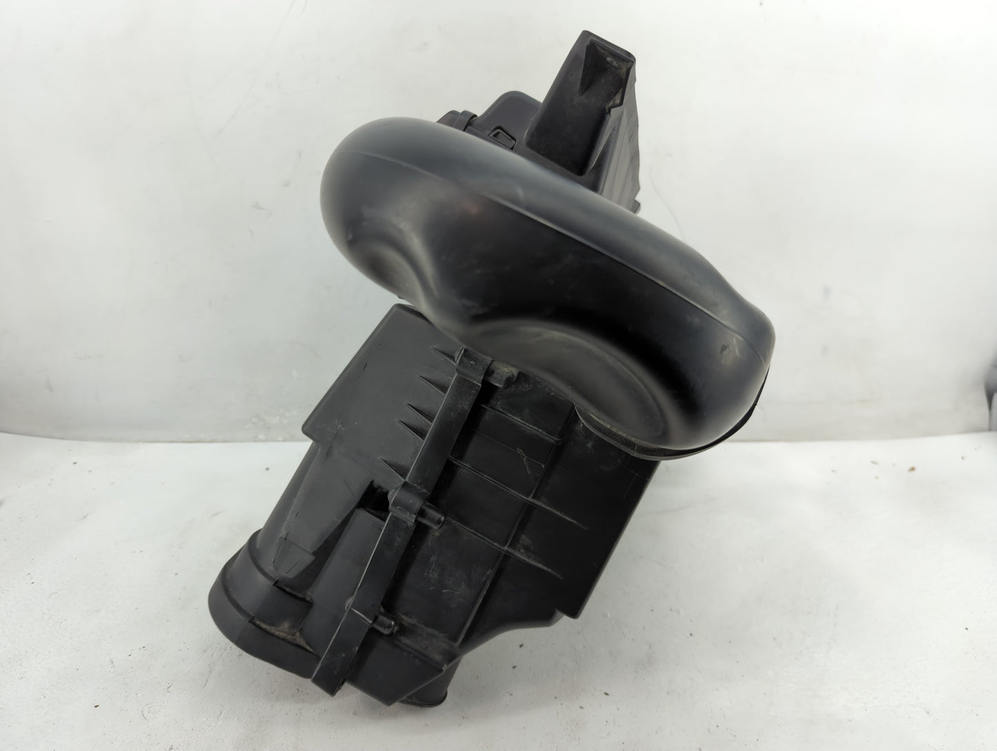 2009-2017 Volkswagen Cc Air Cleaner Intake-duct Hose Tube - Oemusedautoparts1.com