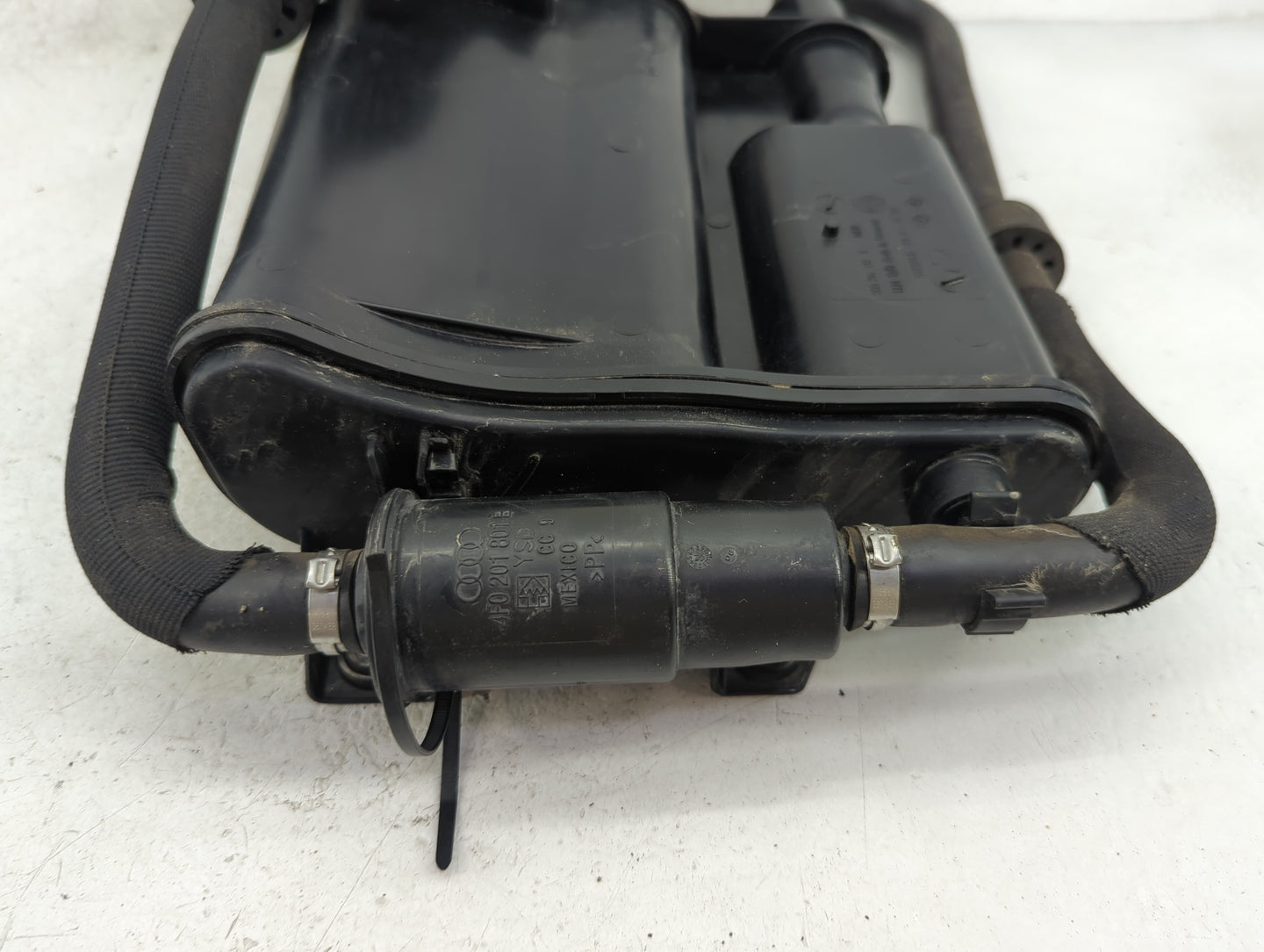 2013 Volkswagen Cc Fuel Vapor Charcoal Canister 1412693 - Oemusedautoparts1.com